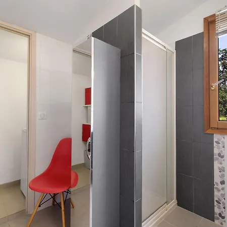 Дом отдыха Maison 6 Personnes-piscine *