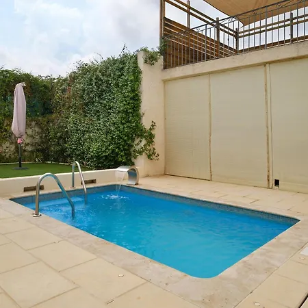 Maison 6 Personnes-piscine Tatil Evi