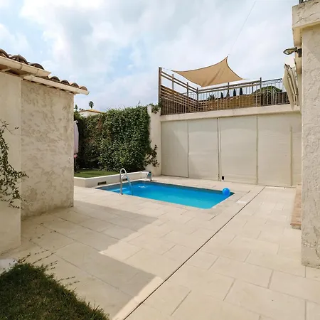 Maison 6 Personnes-piscine Tatil Evi